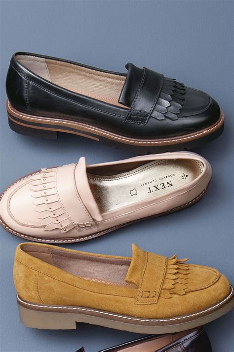 Women's Loafers .